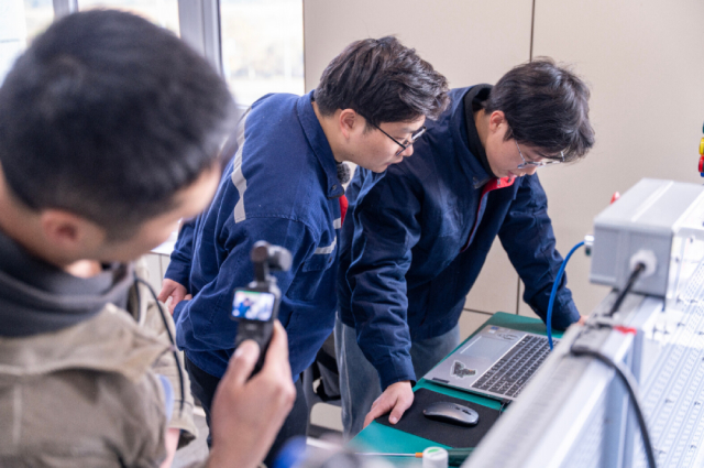 媒体进校园成都商报带你探秘成都万通~