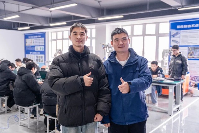 择校必看！成都万通学费是多少？