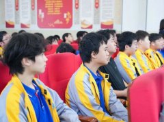 武汉地铁专场宣讲会走进成都万通